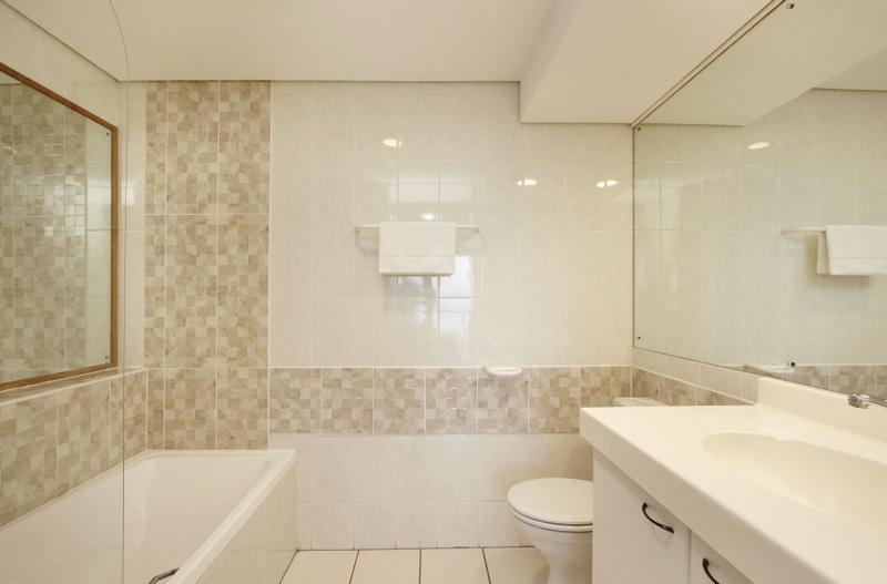 2 Bedroom Property for Sale in Dolphin Beach Western Cape